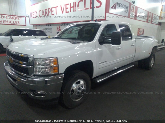 1GC4K1C89DF152834 - 2013 CHEVROLET SILVERADO K3500 LTZ WHITE photo 2