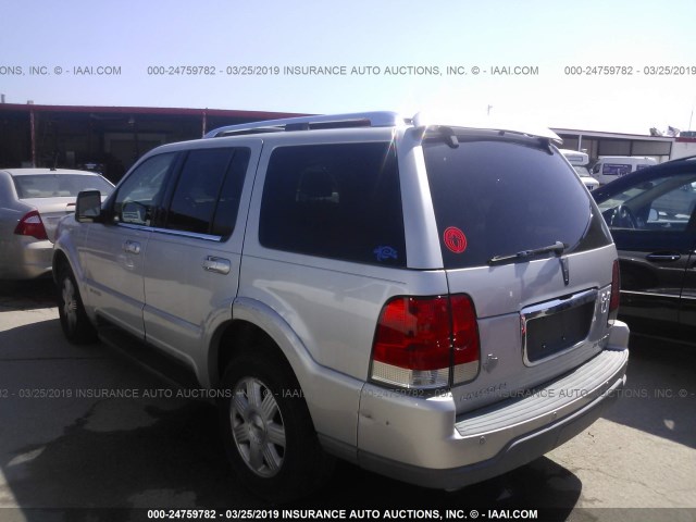 5LMEU68H25ZJ07148 - 2005 LINCOLN AVIATOR 银色 照片 3