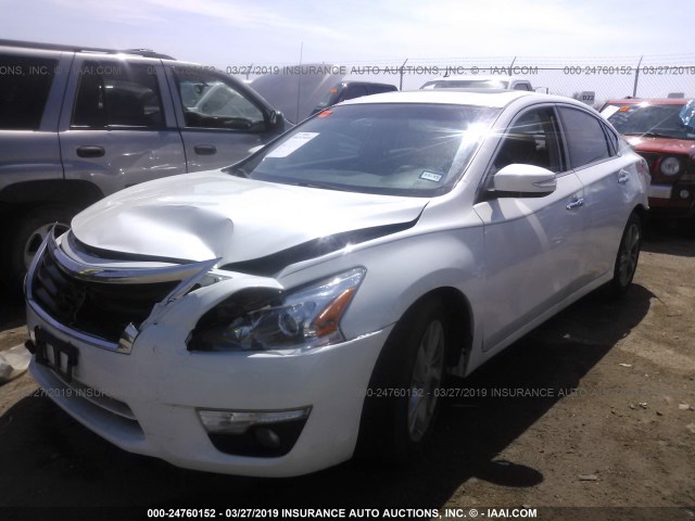 1N4AL3AP9DN548246 - 2013 NISSAN ALTIMA 2.5/S/SV/SL WHITE photo 2