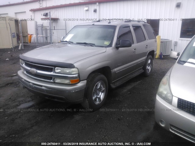 1GNEK13Z32J272322 - 2002 CHEVROLET TAHOE BEIGE photo 2