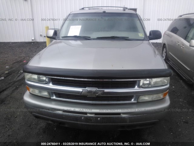 1GNEK13Z32J272322 - 2002 CHEVROLET TAHOE BEIGE photo 6