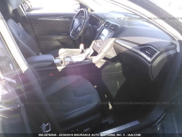 3FA6P0SU7GR241723 - 2016 FORD FUSION TITANIUM PHEV BLACK photo 5