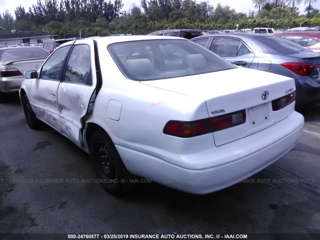 4T1BG28K4XU912232 - 1999 TOYOTA CAMRY CE/LE/XLE 白色 照片 3