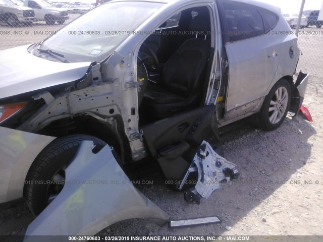 KM8JUCAC0CU540086 - 2012 HYUNDAI TUCSON GLS/LIMITED 银色 照片 6