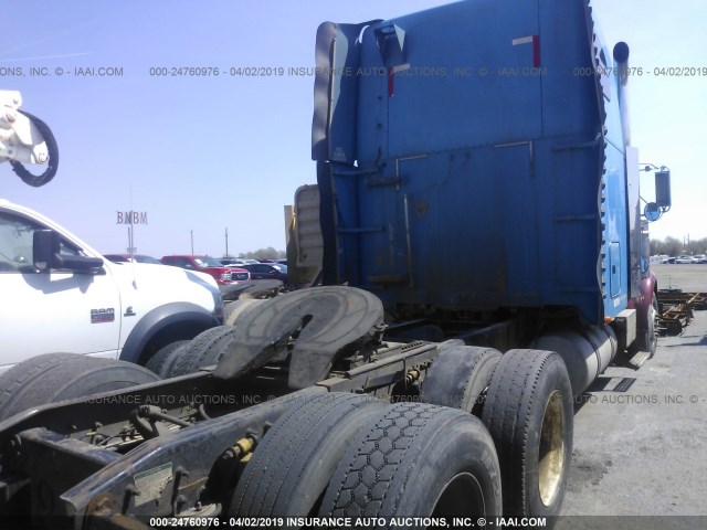 1FUPCSEB2YDF87801 - 2000 FREIGHTLINER CONVENTIONAL FLD120 BLUE photo 4