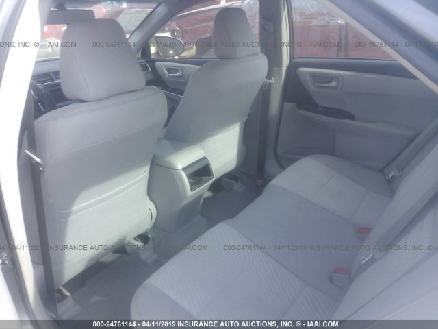 4T1BF1FK2HU454479 - 2017 TOYOTA CAMRY LE/XLE/SE/XSE GRAY photo 8