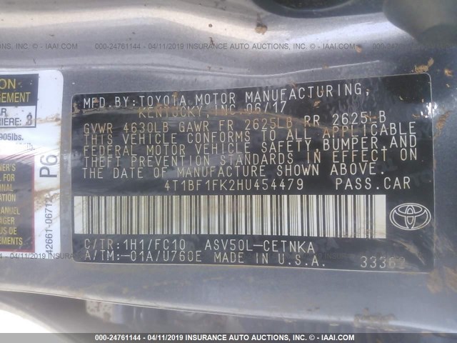 4T1BF1FK2HU454479 - 2017 TOYOTA CAMRY LE/XLE/SE/XSE GRAY photo 9