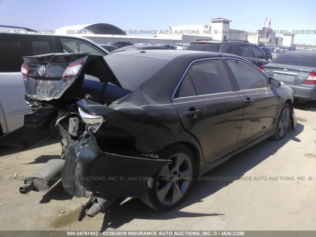 4T1BK1FK5CU004393 - 2012 TOYOTA CAMRY SE/XLE GRAY photo 4