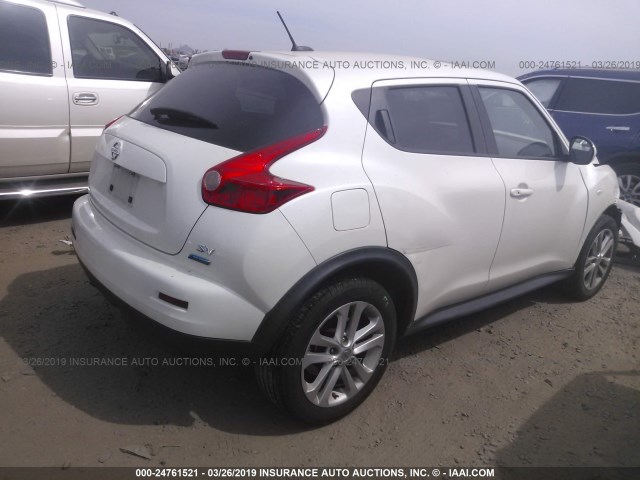 JN8AF5MR5DT222616 - 2013 NISSAN JUKE S/SV/SL WHITE photo 4