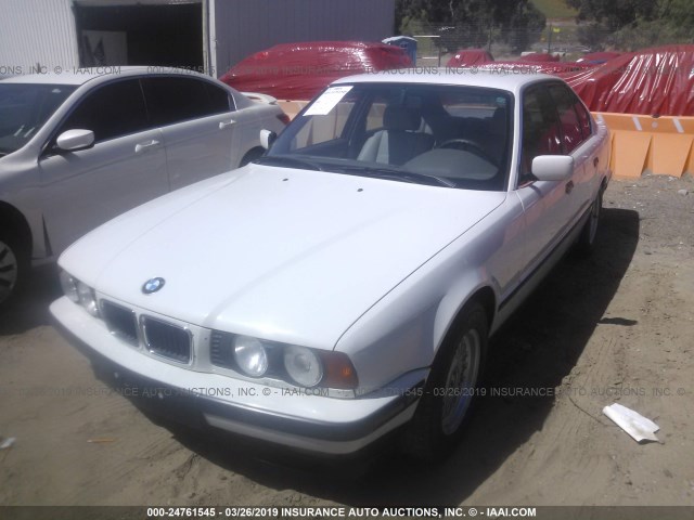 WBAHE6316RGF25189 - 1994 BMW 540 I AUTOMATIC WHITE photo 2