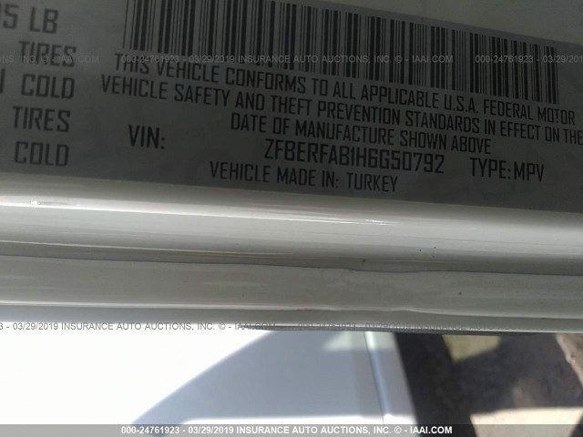 ZFBERFAB1H6G50792 - 2017 RAM PROMASTER CITY  白色 照片 9