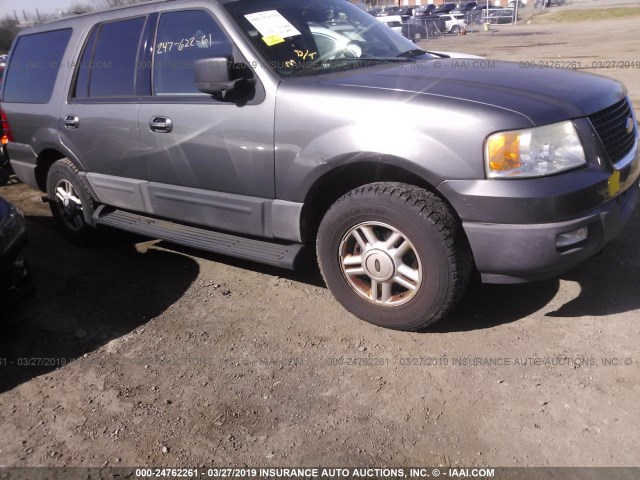 1FMFU16L24LB72035 - 2004 FORD EXPEDITION XLT GRAY photo 1