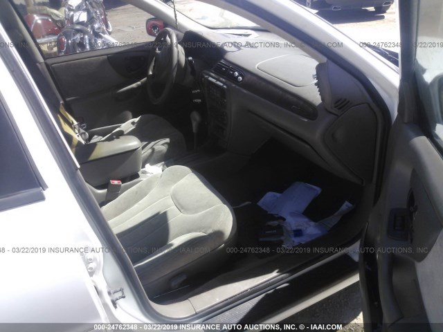 1G1NE52M3W6185275 - 1998 CHEVROLET MALIBU LS 白色 照片 5