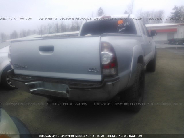 5TEUX4EN8AZ698383 - 2010 TOYOTA TACOMA ACCESS CAB ვერცხლისფერი ფოტო 4