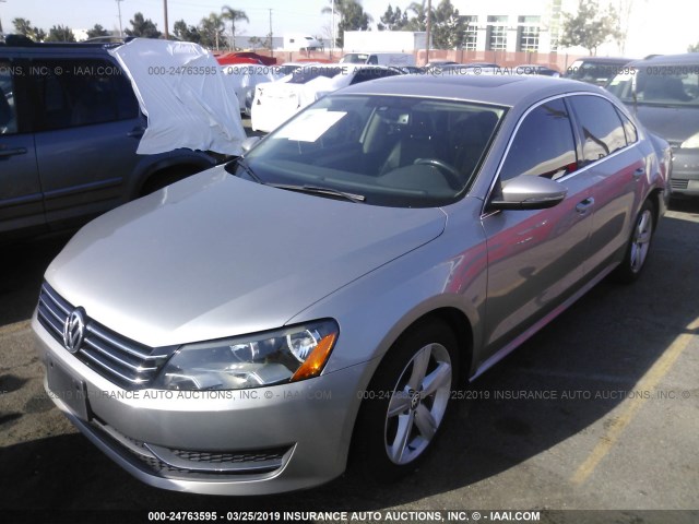 1VWBP7A37CC053333 - 2012 VOLKSWAGEN PASSAT SE SILVER photo 2