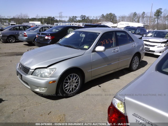 JTHBD192430067291 - 2003 LEXUS IS 300 SILVER photo 2