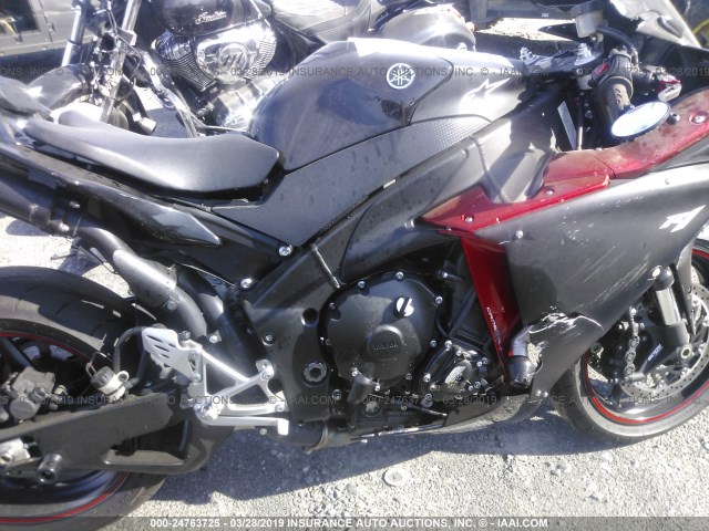 JYARN23Y79A001087 - 2009 YAMAHA YZFR1 RED photo 8