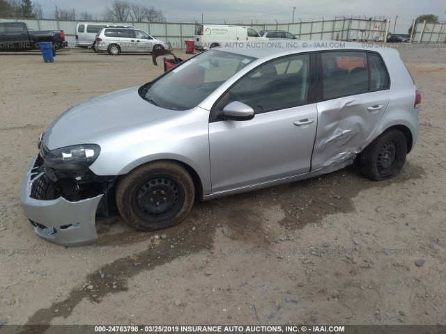 WVWDA7AJ4BW169288 - 2011 VOLKSWAGEN GOLF SILVER photo 2