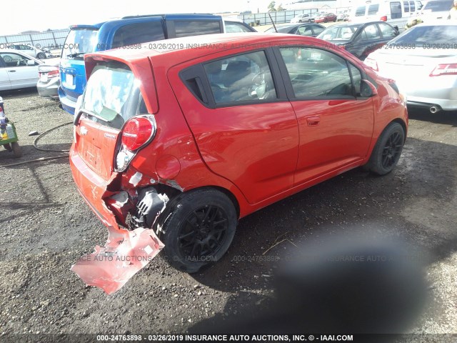 KL8CA6S97FC818141 - 2015 CHEVROLET SPARK LS RED photo 4