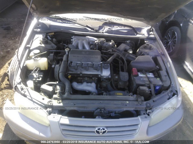 JT2BF28K9X0229546 - 1999 TOYOTA CAMRY LE/XLE 银色 照片 10