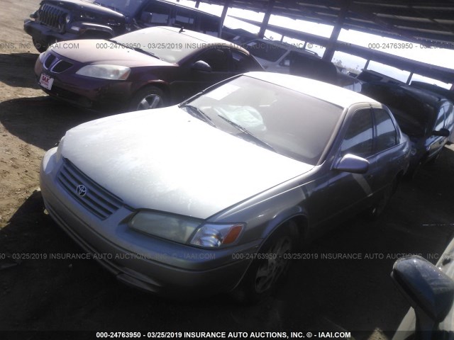 JT2BF28K9X0229546 - 1999 TOYOTA CAMRY LE/XLE 银色 照片 2
