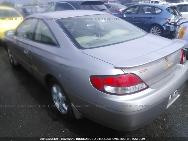 2T1CF22P0XC140180 - 1999 TOYOTA CAMRY SOLARA SE/SLE SILVER photo 3