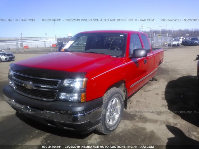 1GCEK19B57Z118271 - 2007 CHEVROLET SILVERADO K1500 CLASSIC RED photo 2