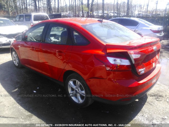 1FADP3F24DL161968 - 2013 FORD FOCUS SE RED photo 3