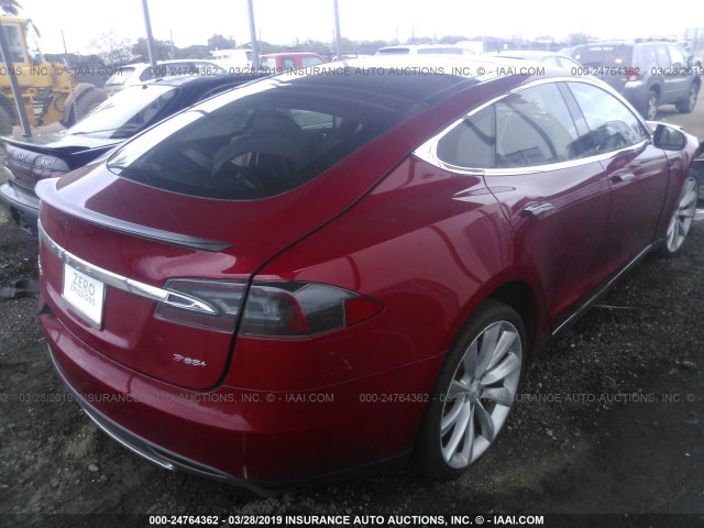 5YJSA1DP3DFP17891 - 2013 TESLA MODEL S RED photo 4