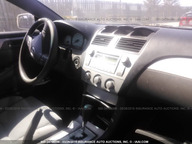 4T1CE38P86U655795 - 2006 TOYOTA CAMRY SOLARA SE/SLE SILVER photo 5