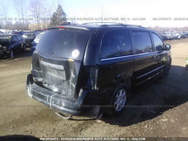 2A4RR5D12AR137522 - 2010 CHRYSLER TOWN & COUNTRY TOURING BLACK photo 4