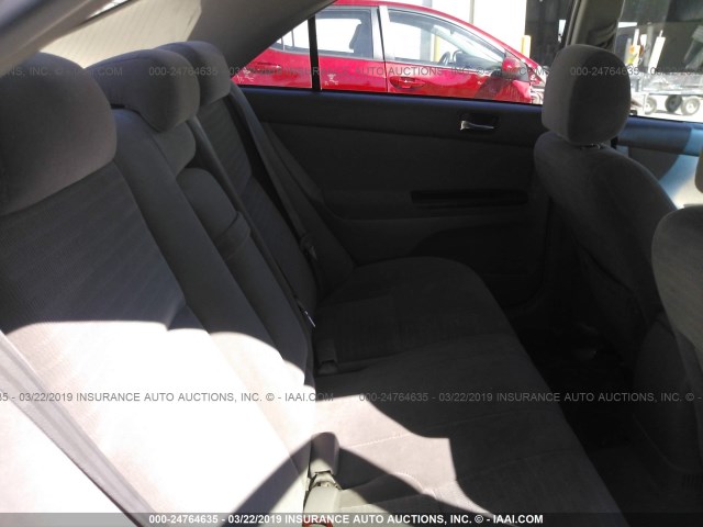 4T1BE32K65U589271 - 2005 TOYOTA CAMRY LE/XLE/SE WHITE photo 8