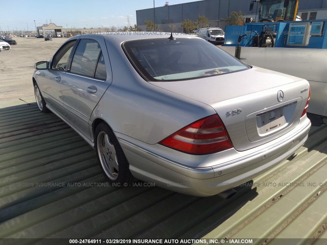 WDBNG73J22A232528 - 2002 MERCEDES-BENZ S 55 AMG SILVER photo 3