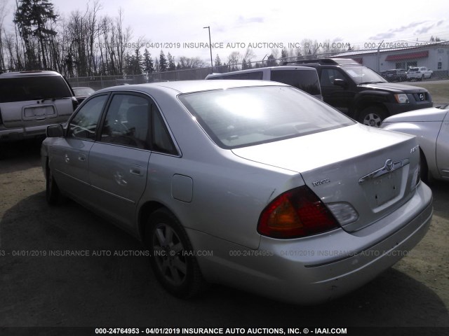 4T1BF28B61U133392 - 2001 TOYOTA AVALON XL/XLS SILVER photo 3