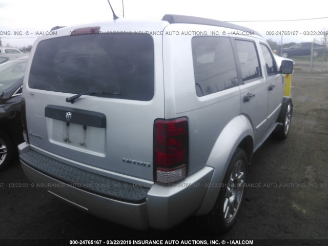 1D4PT4GKXBW574323 - 2011 DODGE NITRO HEAT SILVER photo 4