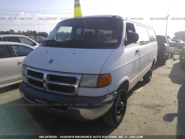 2B5WB25Z92K133003 - 2002 DODGE RAM WAGON B2500 WHITE photo 2