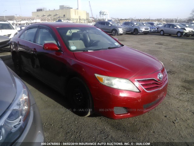 4T1BF3EKXBU617559 - 2011 TOYOTA CAMRY SE/LE/XLE 红色 照片 1