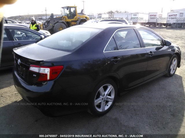 4T1BF1FK7EU366250 - 2014 TOYOTA CAMRY L/SE/LE/XLE 黑色 照片 4
