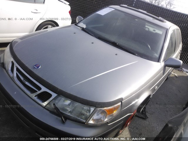 YS3EH48G813012073 - 2001 SAAB 9-5 AERO SILVER photo 2