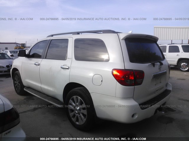 5TDDW5G13BS052511 - 2011 TOYOTA SEQUOIA PLATINUM WHITE photo 3