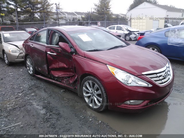 5NPEC4AC9DH573971 - 2013 HYUNDAI SONATA SE/LIMITED RED photo 1