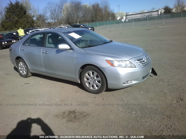 4T1BK46K27U012328 - 2007 TOYOTA CAMRY NEW GENERAT LE/XLE/SE SILVER photo 1