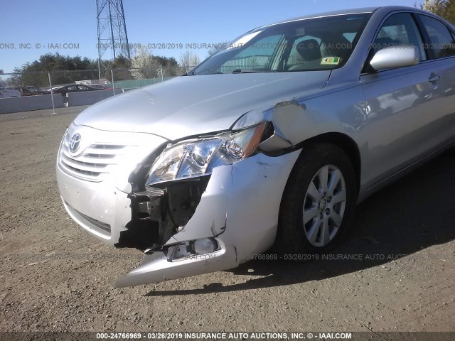 4T1BK46K27U012328 - 2007 TOYOTA CAMRY NEW GENERAT LE/XLE/SE SILVER photo 6