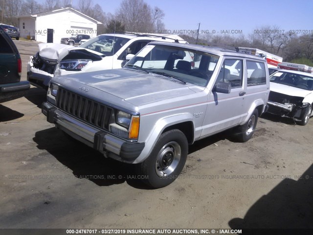 1JCUC7720FT126423 - 1985 JEEP CHEROKEE PIONEER SILVER photo 2