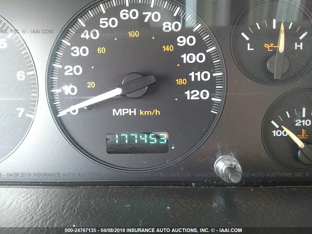 1J4GW48N24C281401 - 2004 JEEP GRAND CHEROKEE LAREDO/COLUMBIA/FREEDOM 白色 照片 7