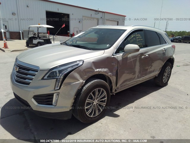 1GYKNBRS9HZ202198 - 2017 CADILLAC XT5 LUXURY GOLD photo 2