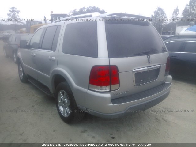 5LMEU88HX4ZJ33555 - 2004 LINCOLN AVIATOR 银色 照片 3