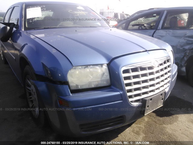 2C3KA43R77H849317 - 2007 CHRYSLER 300 BLUE photo 6