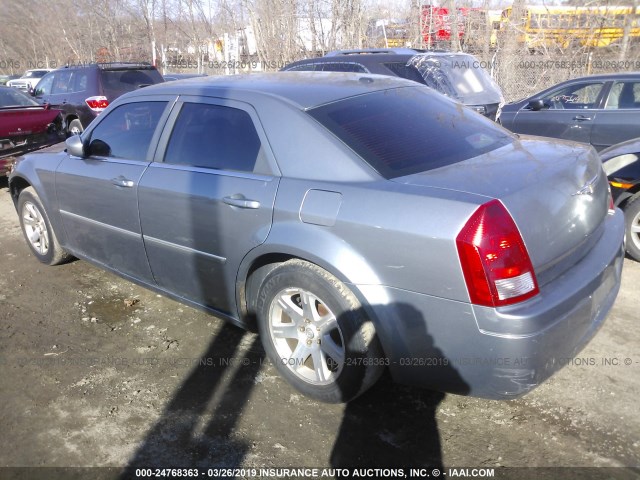 2C3LA43R57H702997 - 2007 CHRYSLER 300 GRAY photo 3