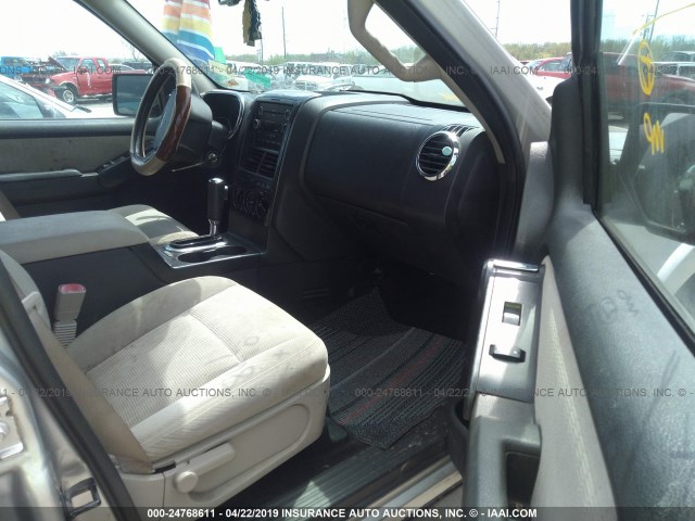 1FMEU73E58UA32291 - 2008 FORD EXPLORER XLT SILVER photo 5